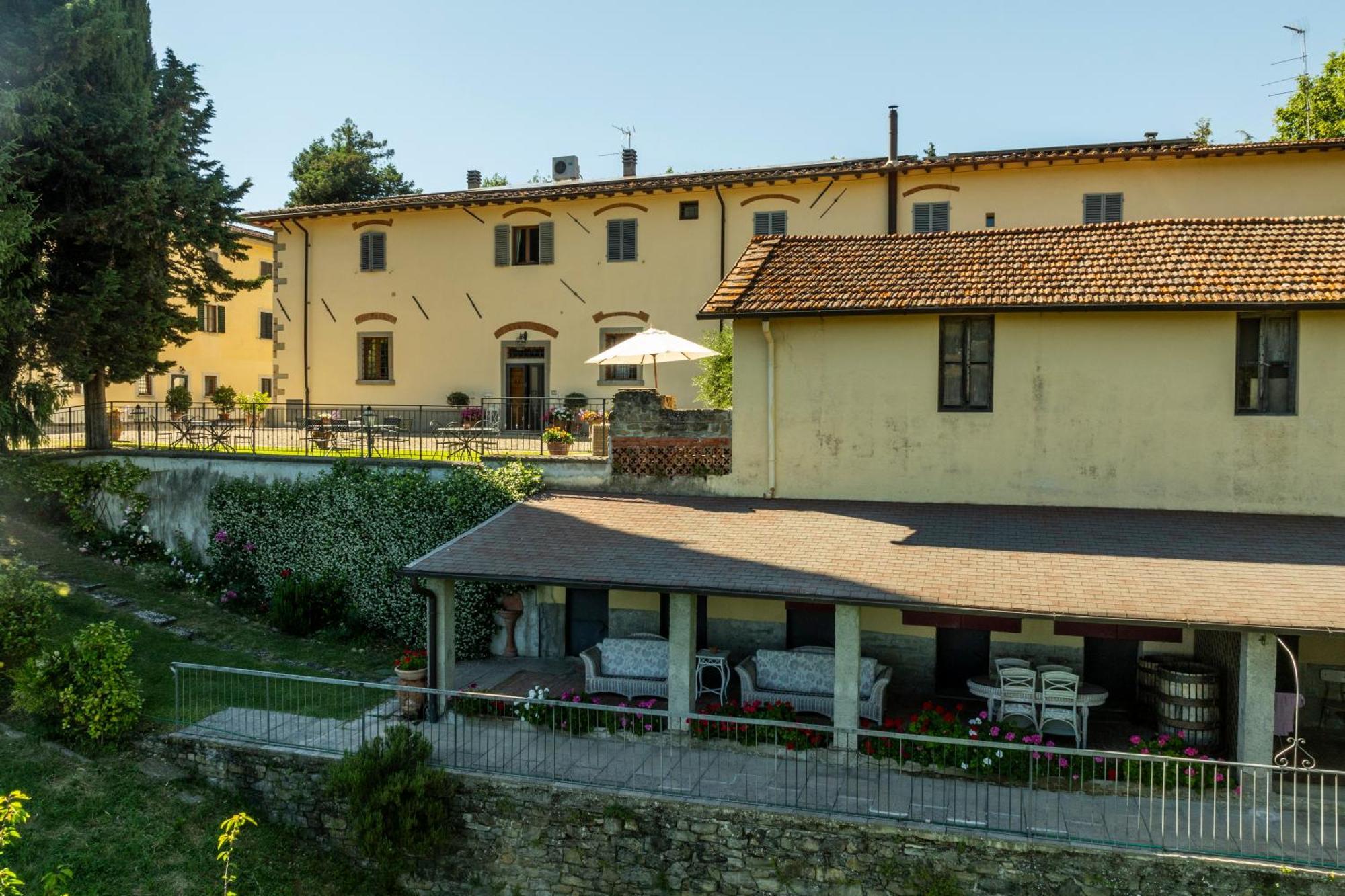 Agriresort & Spa Fattoria I Ricci วิคคิโอ ภายนอก รูปภาพ