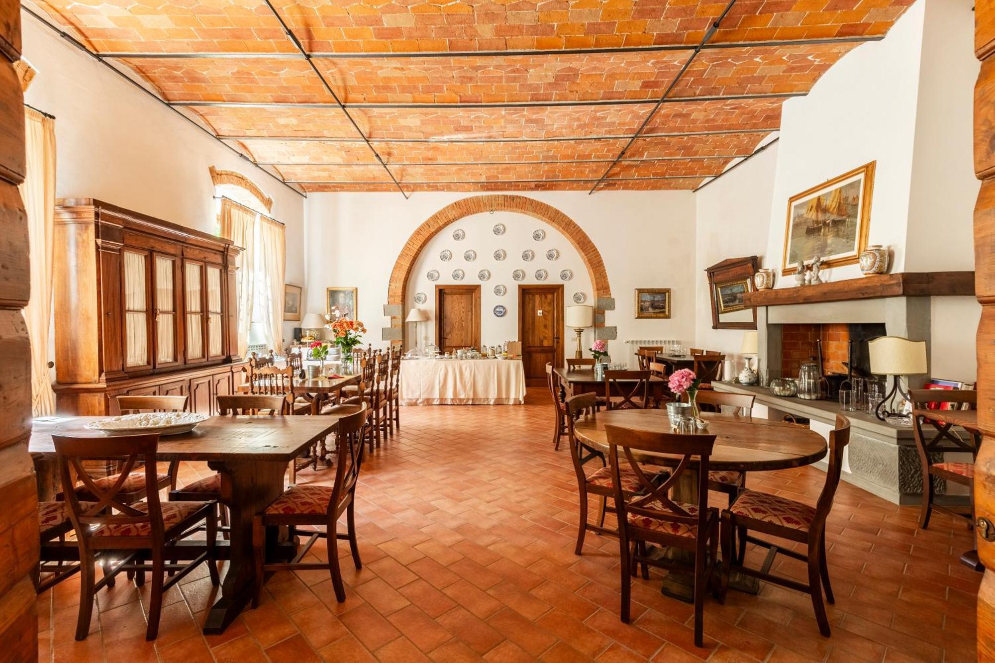Agriresort & Spa Fattoria I Ricci วิคคิโอ ภายนอก รูปภาพ