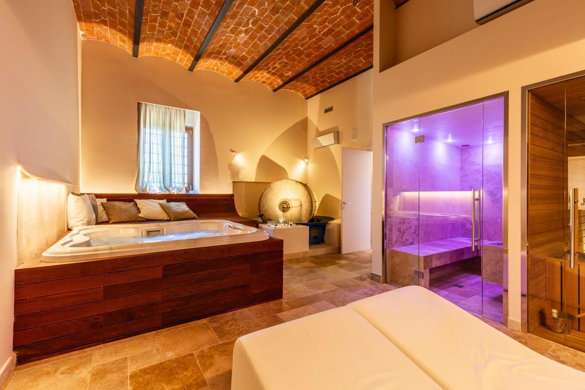 Agriresort & Spa Fattoria I Ricci วิคคิโอ ภายนอก รูปภาพ